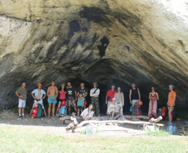 Отзыв о походе по Крыму с элементами спелеологии "Параллельный мир Чатыр-Дага"