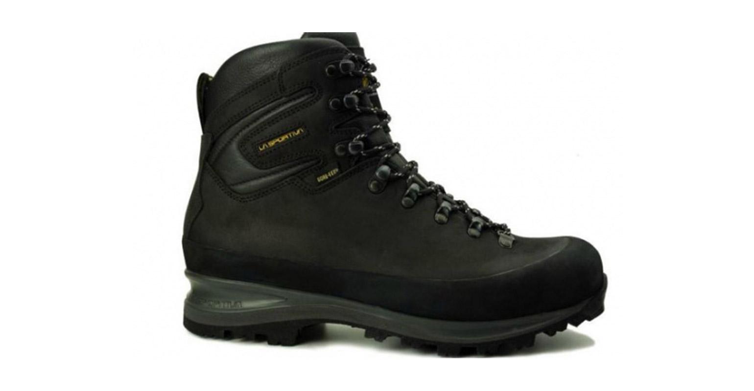 Туристические ботинки