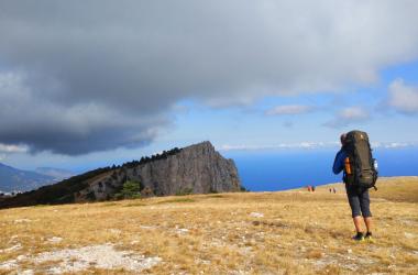 Стоит ли присоединяться к группе в поход, если вы один?